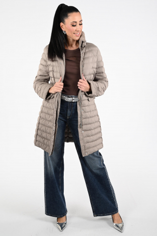 Fuchs en Schmitt 60210-7759 Bruin