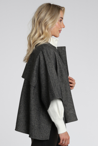 WithBlack 00001755 Bruin