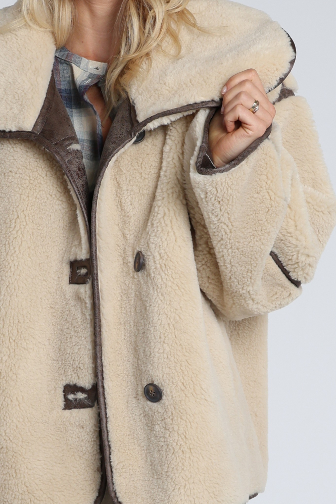 WithBlack 00001410 Imitatiebont jas Beige