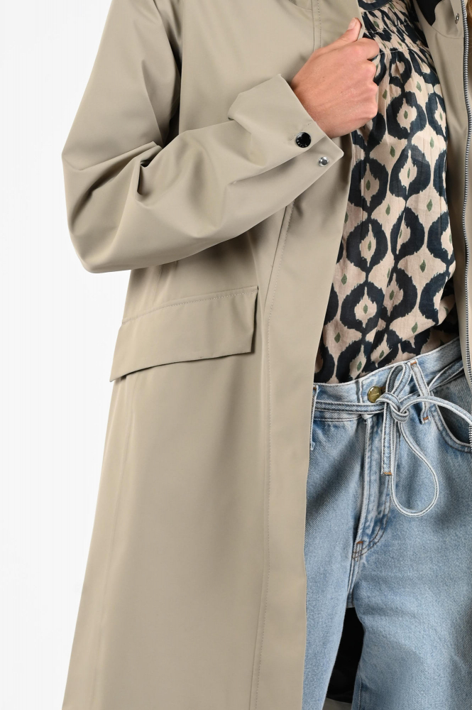 Reset LR00360261 Camila Regenjas Beige