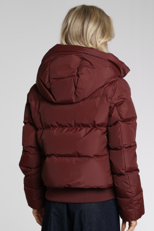 Moscow Fussy 22a-08 Rood