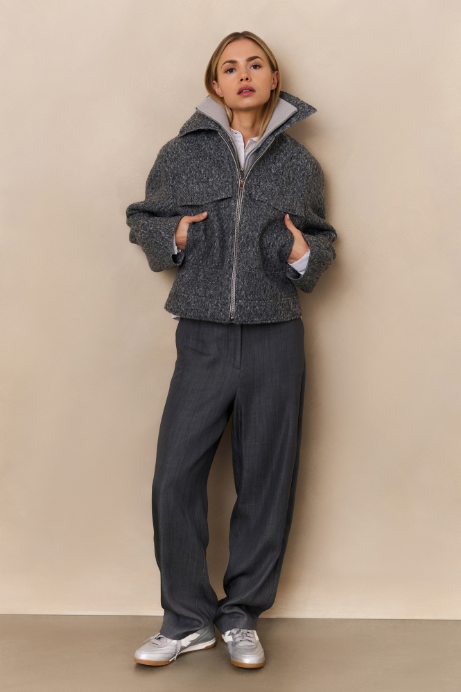 Yaya 02-001064-508 Jas Zwart
