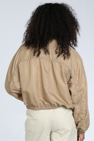 Yaya 02-001072-603 Bruin