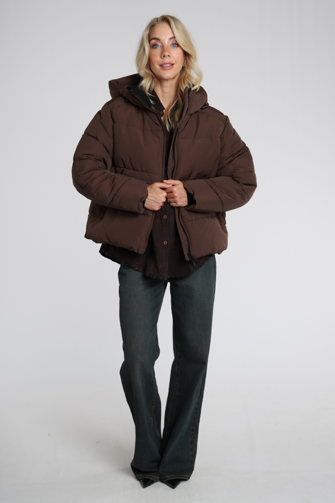 WithBlack 00001413 Gewatteerde jas Bruin