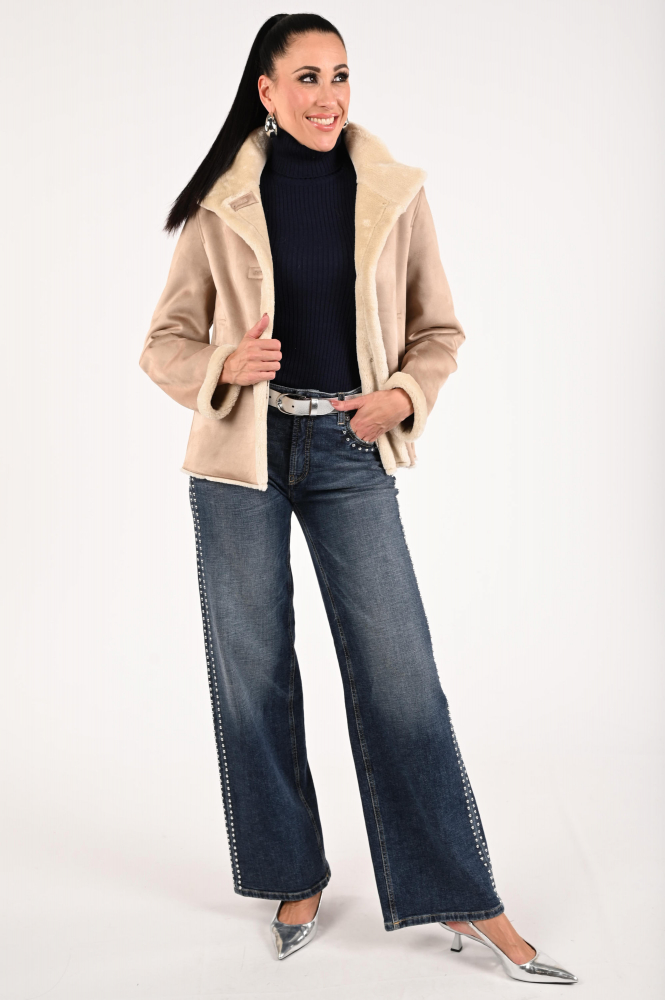 Fuchs en Schmitt 60621-9568 Imitatie bontjas kort Beige
