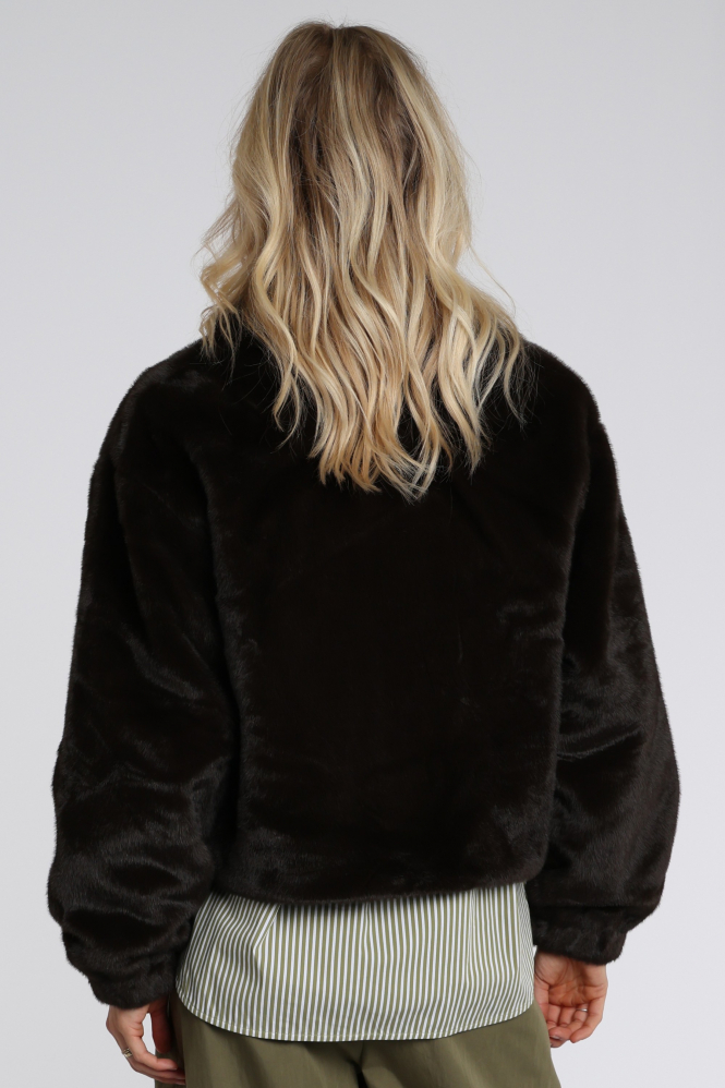 WithBlack 00001533 Imitatie bontjas kort Bruin