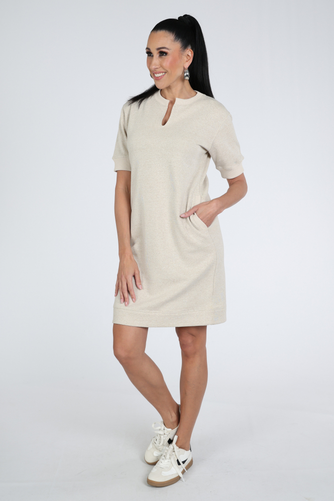 Moscow Sister 59-06 Jurk korte mouw Beige