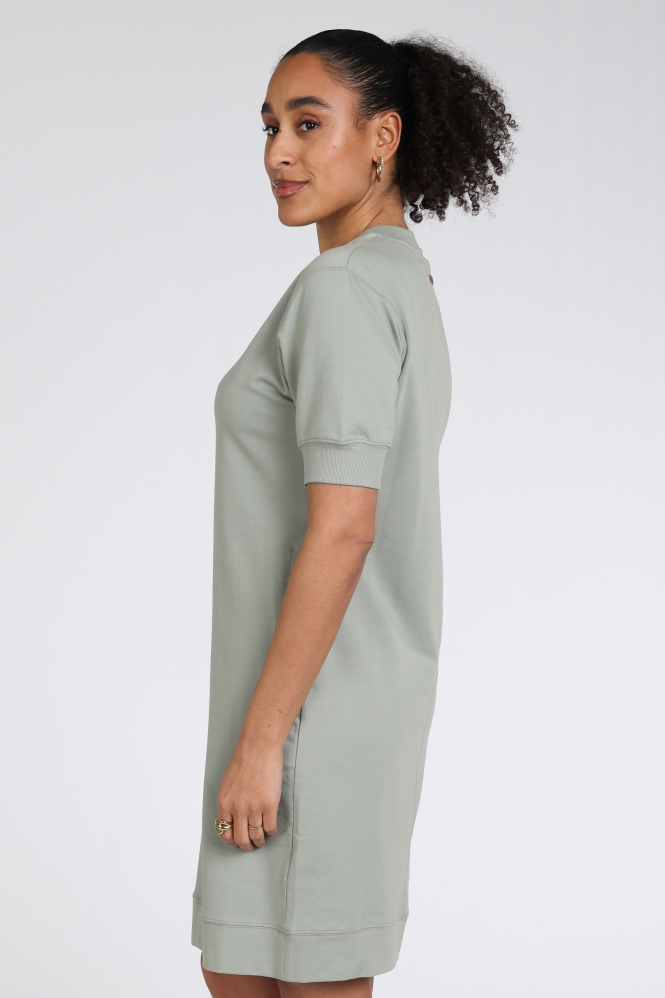 Moscow sister 50-06 Jurk korte mouw Groen