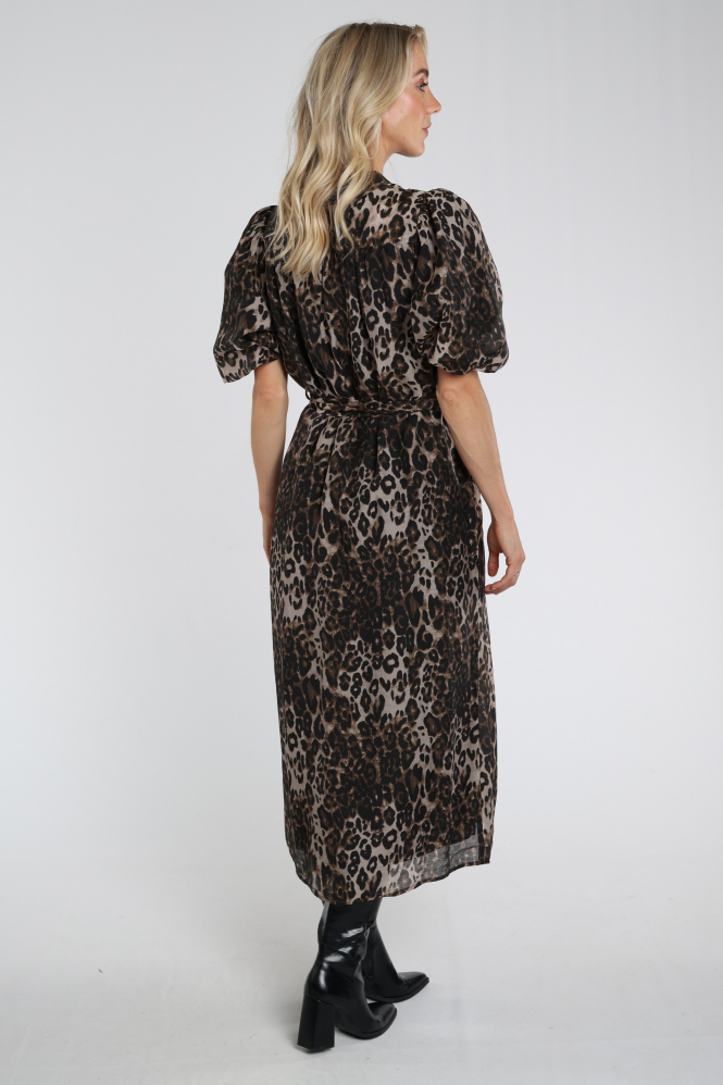 WithBlack 00001799 Jurk korte mouw Bruin