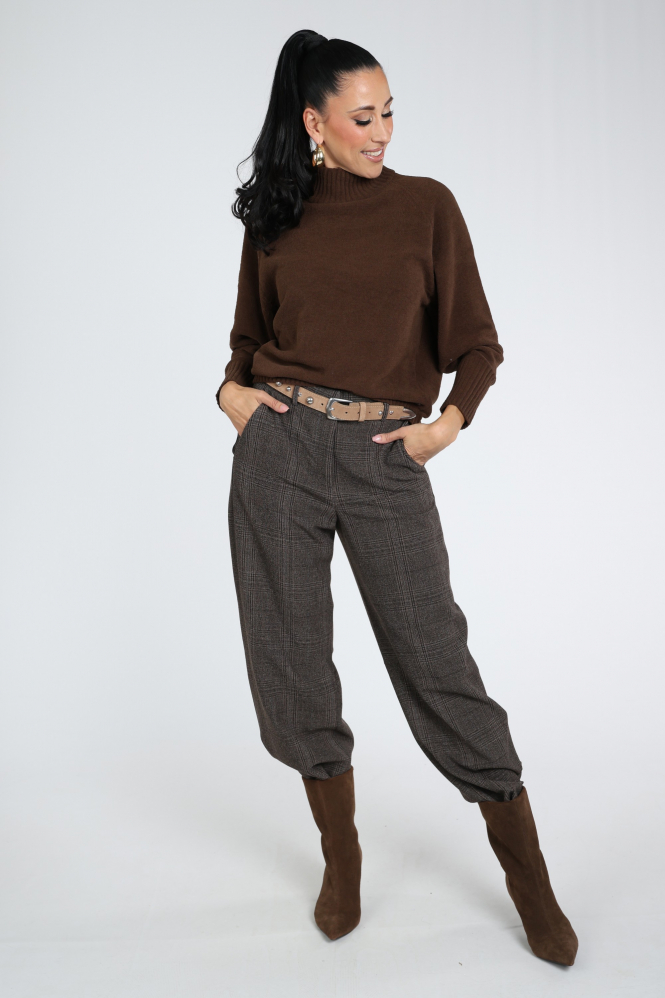Moscow Wish 37-09 Trui turtle neck Bruin