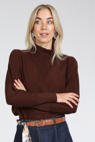 Caroline Biss 4241 Bruin