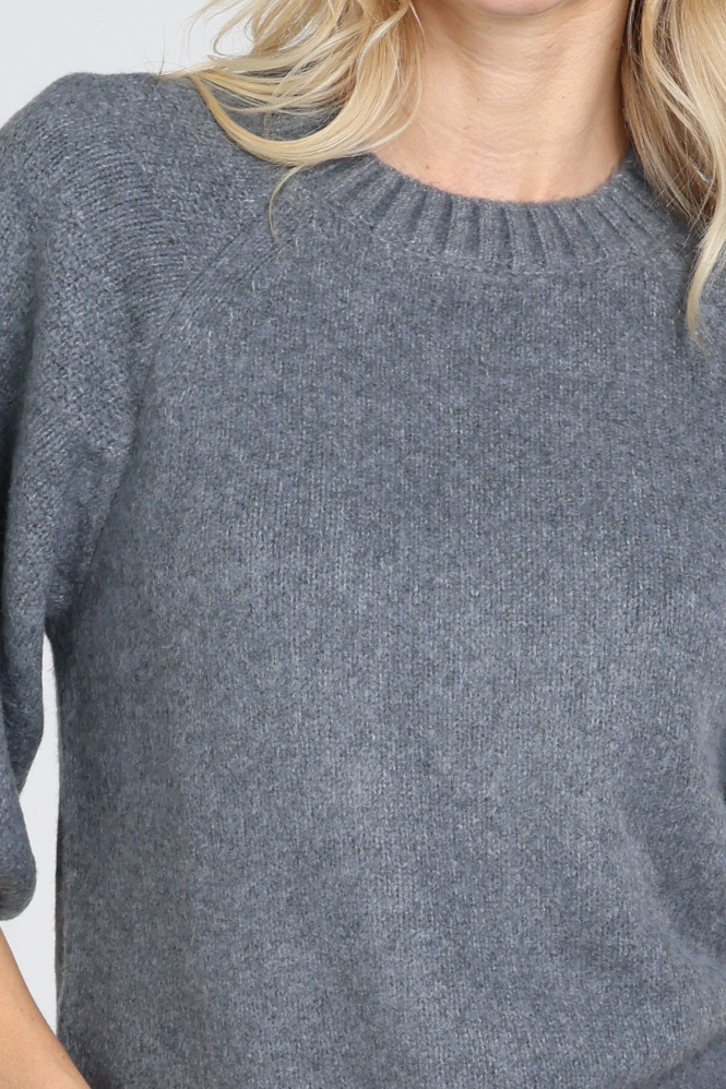 Yaya 01-000644-609 Pull korte mouw Grijs