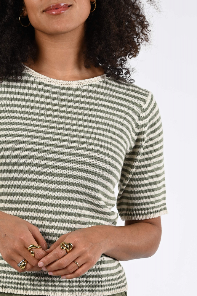 Geisha 64080-70 Pull korte mouw Groen