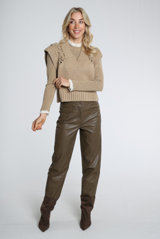 Yaya 01-000626-609 Bruin