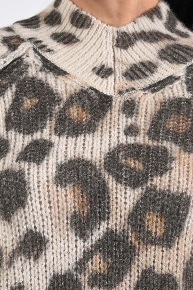 Marc Cain ZC 41.18 M33 Trui Beige