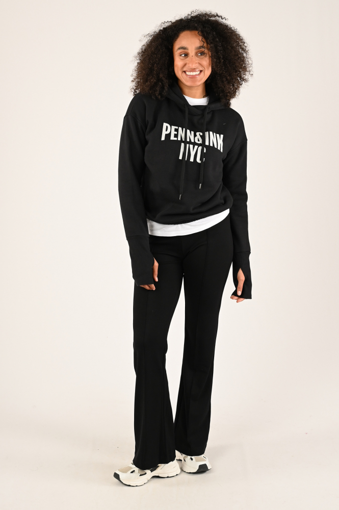 Penn & Ink W24T1110 Sweater Zwart