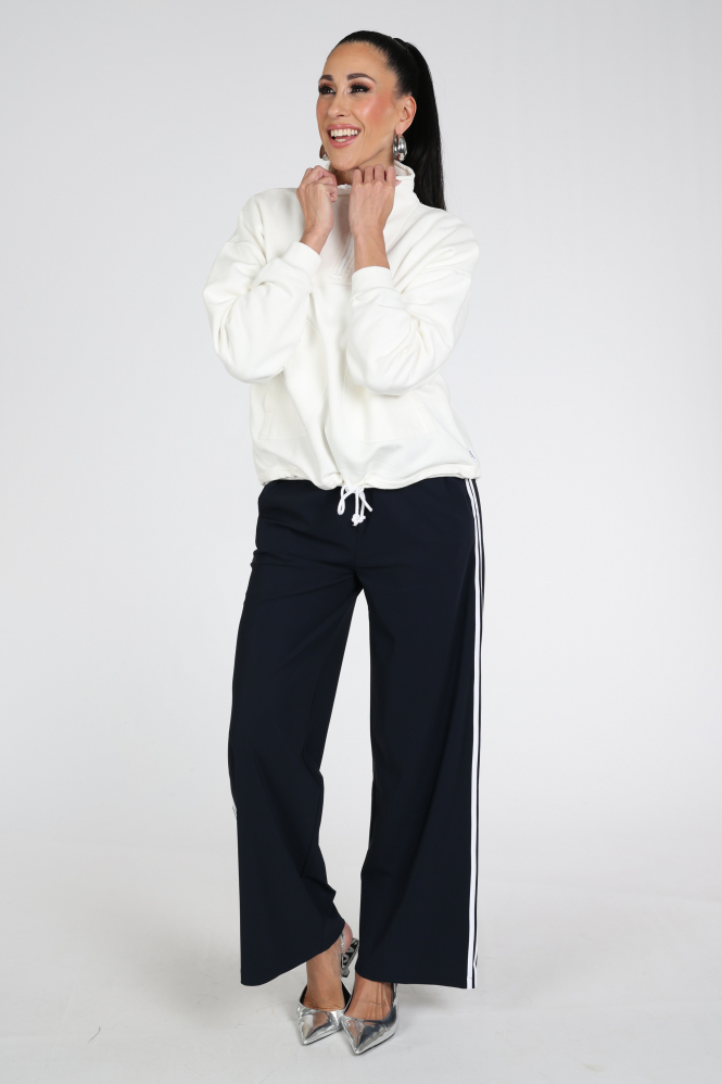 Penn & Ink S26F1836 Sweater Wit