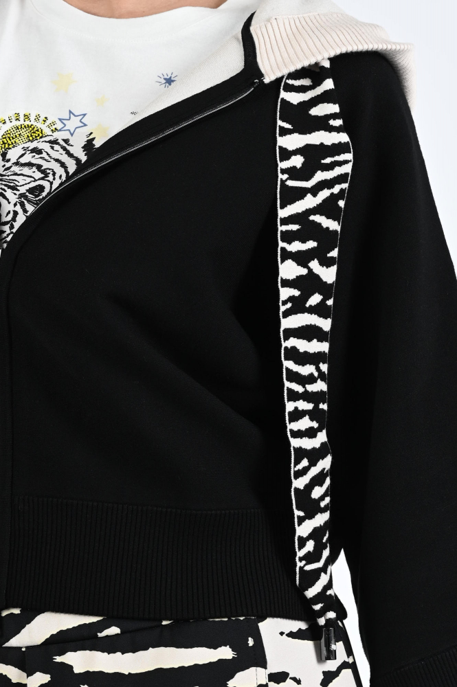 Marc Cain Sports AS 39.03 M57 Vest Zwart