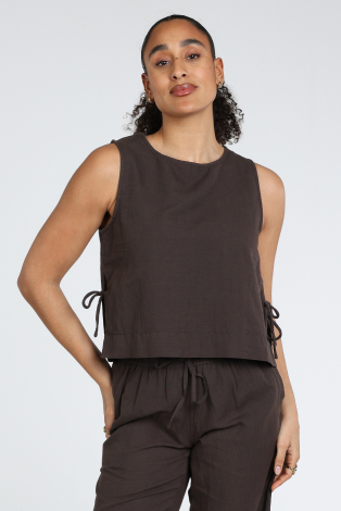 Neo Noir Svetlana linen top Bruin
