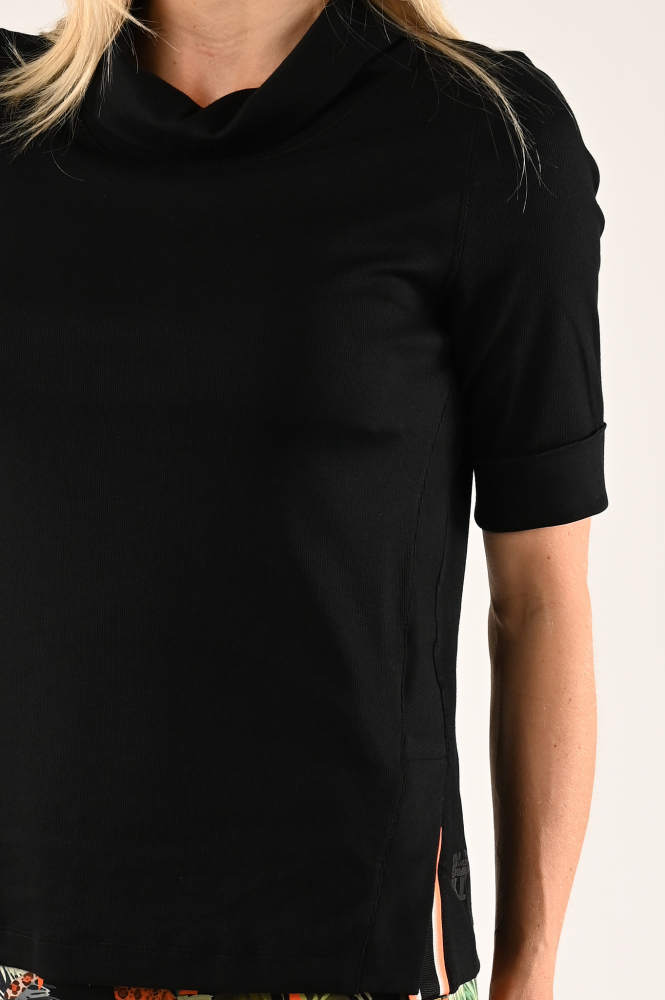 Marc Cain XS 48.24 J55 T-shirt korte mouw Zwart