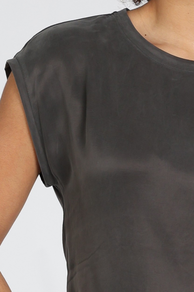 Yaya 01-701010-N T-shirt korte mouw Zwart