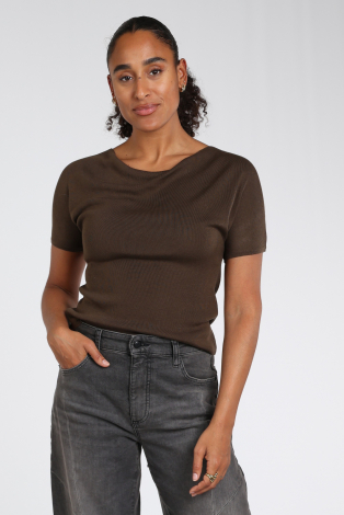 Yaya 01-000606-607 Bruin