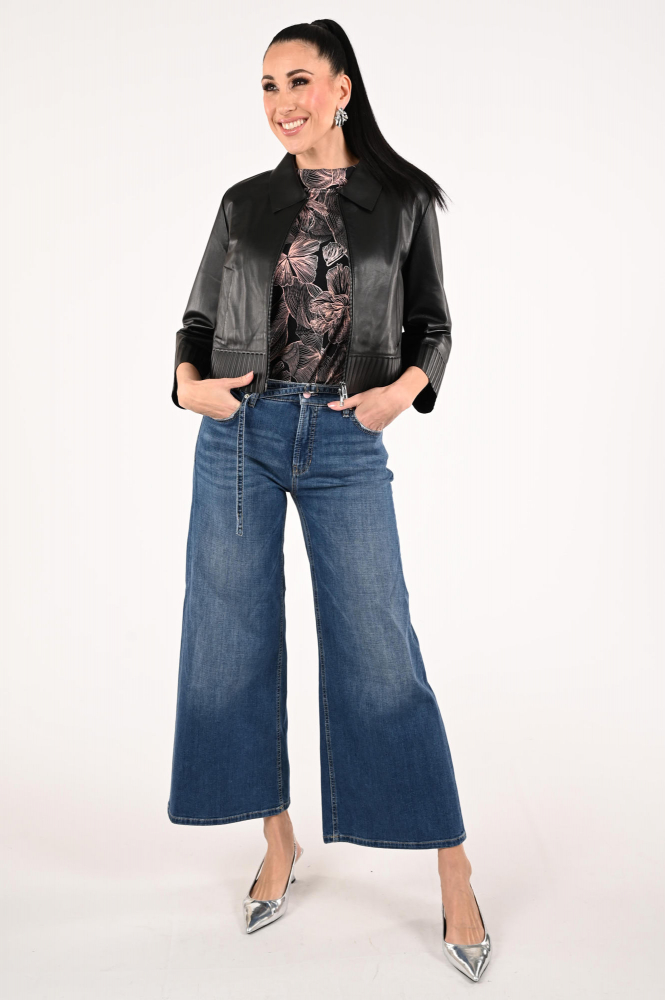 Marc Cain AC 48.45 J12 T-shirt korte mouw Zwart