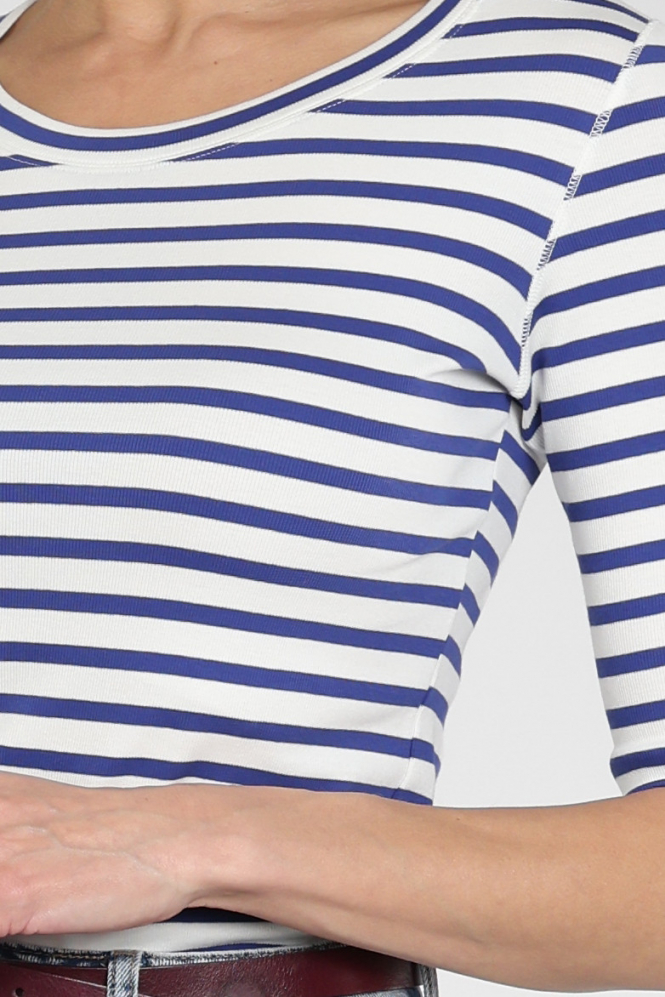 Marc Cain AR 48.09 J90 T-shirt korte mouw Blauw