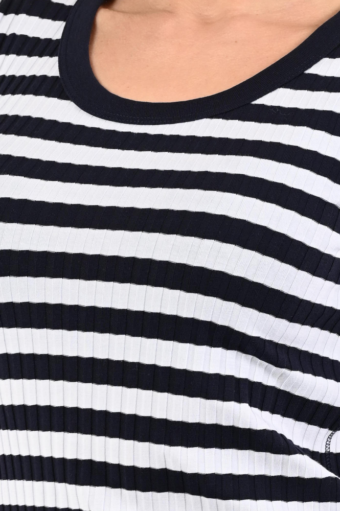 Zaida 346455 T-shirt korte mouw Blauw