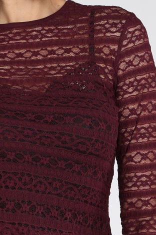 Oui 99899 Rood