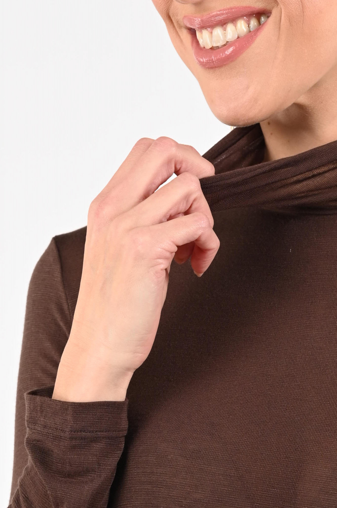 Geisha Monica Shirt turtle neck Bruin