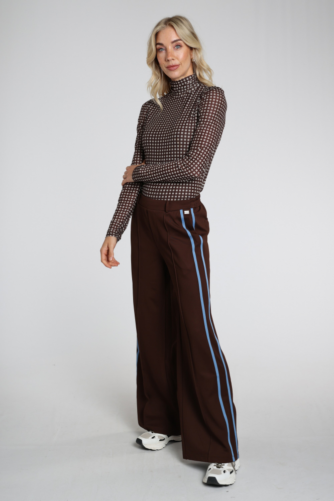 Pom Amsterdam SP9783 Romi Shirt turtle neck Bruin