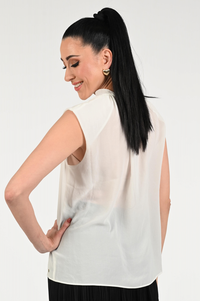 Marc Cain YC 61.10 W30 Blouse mouwloos Wit