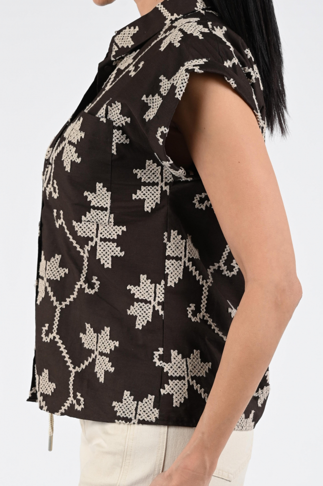 Geisha 63212-20 Blouse mouwloos Bruin