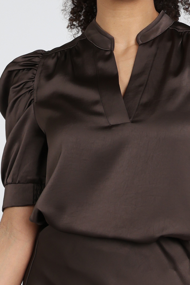 Neo Noir Roella Heavy Sateen blouse Blouse korte mouw Bruin