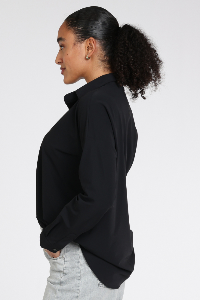 Penn & Ink Magda Blouse lange mouw Zwart