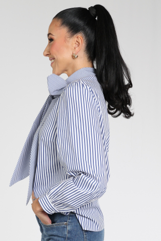 Oui 100415 Blauw