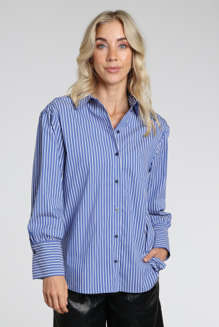 Oui 99200 Blauw