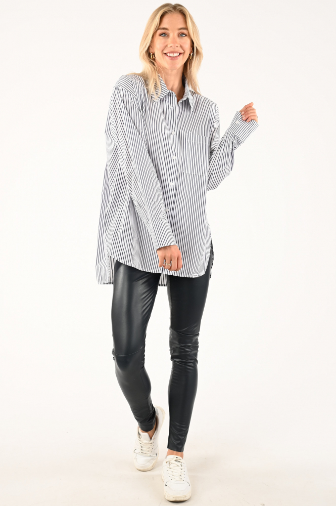 Penn & Ink W23Z602 Blouse lange mouw Blauw