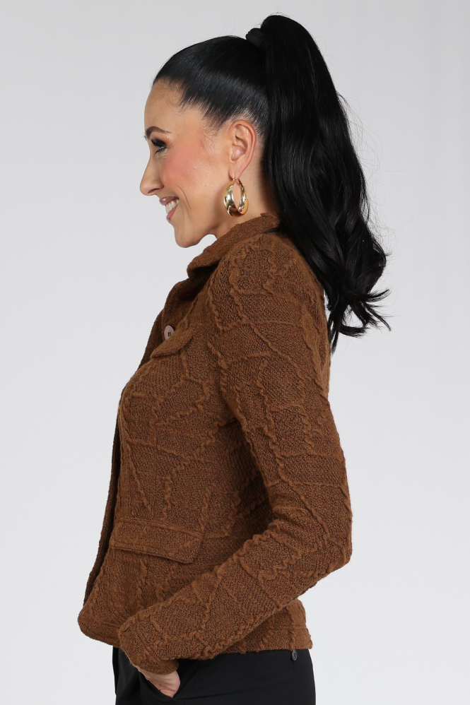 ML Collections 80310 Blazer Bruin