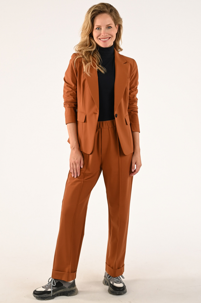 Penn & Ink W23N1425 Blazer Bruin