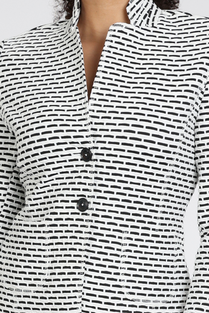 B Three jilian Blazer Wit