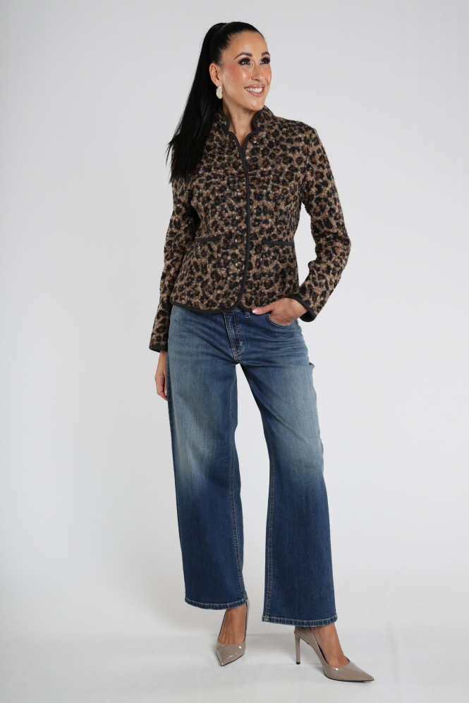 B Three Jane Blazer Bruin