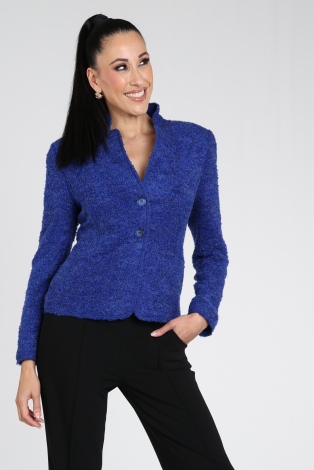B Three Merel Blauw