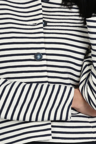 B Three jenelle Blauw