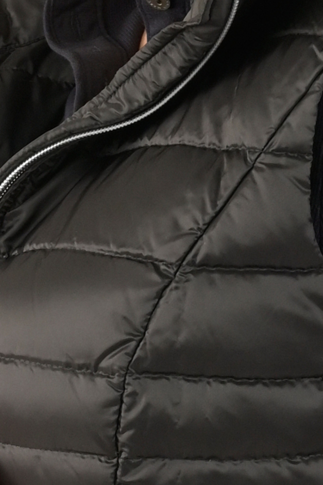 Marc Cain +E 37.15 W11 Bodywarmer Zwart