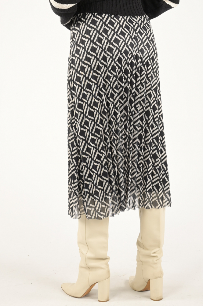 Oui 80155 Rok wijd lang Zwart