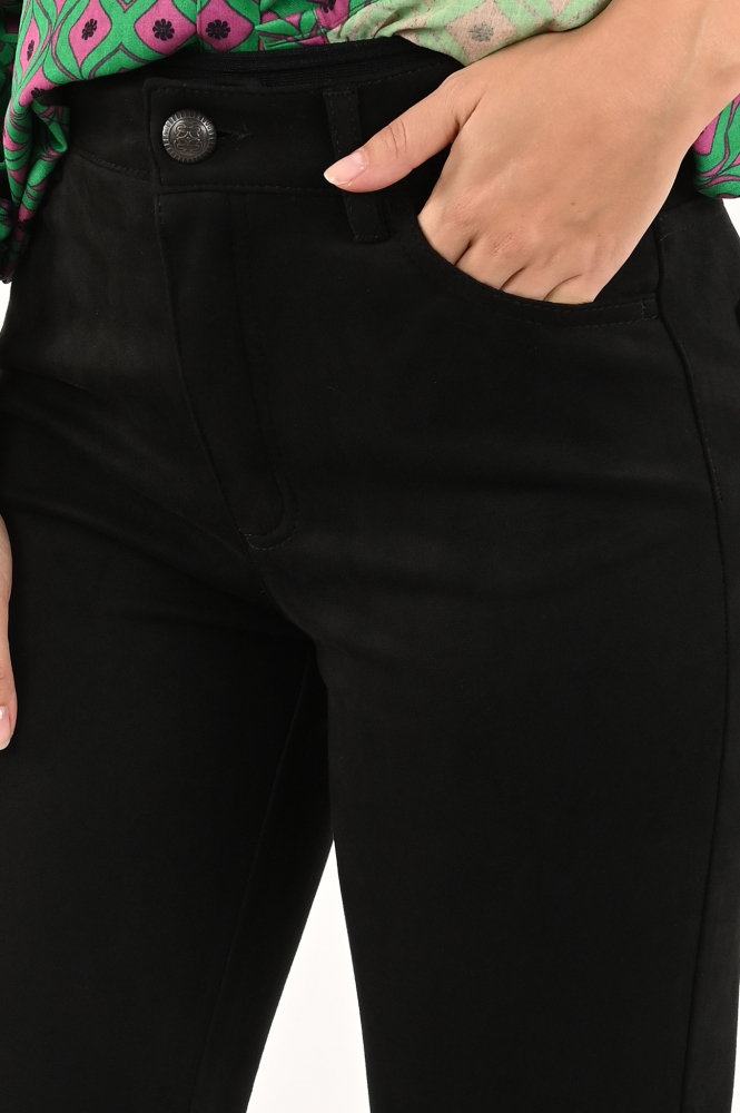 Rosner audrey 201 34423 Broek Zwart