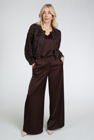 Vera Mont 03004262 Bruin