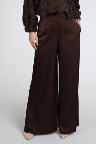 Vera Mont 03004262 Bruin